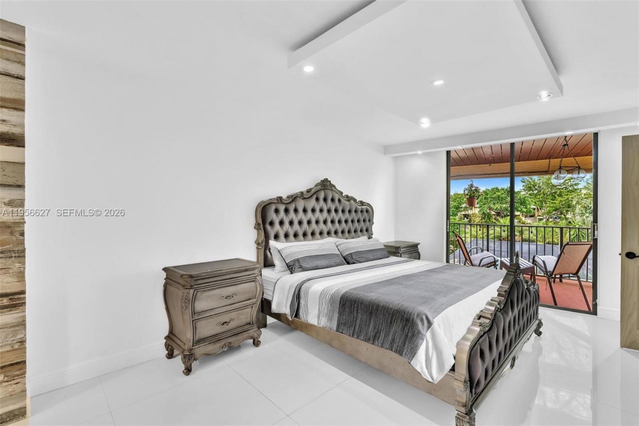 3800 N Hills Dr , Unit 312, Hollywood, FL 33021 Photo