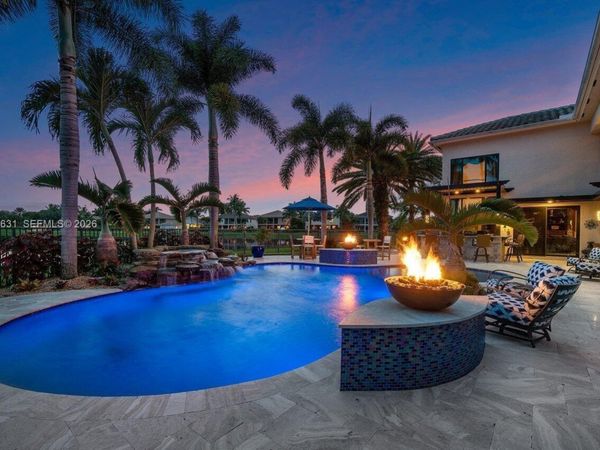 8747 Caraway Lake Ct, Boynton Beach, FL 33473