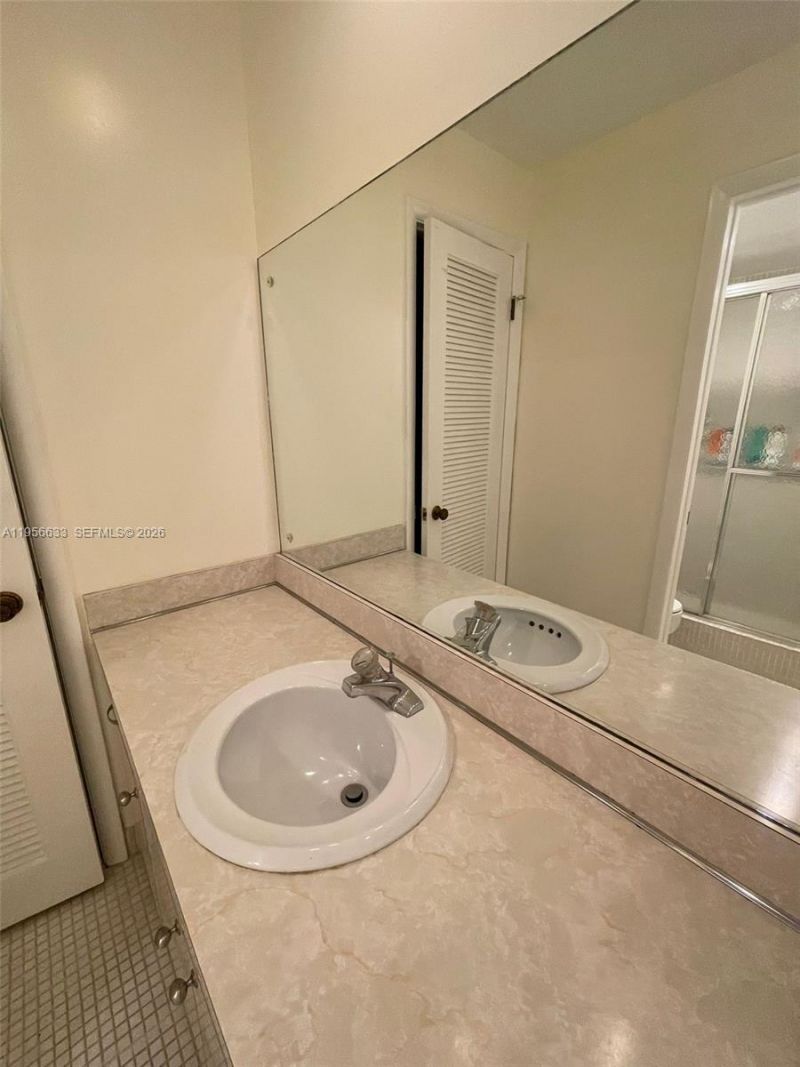 4000 N Hills Dr , Unit 32, Hollywood, FL 33021 Photo
