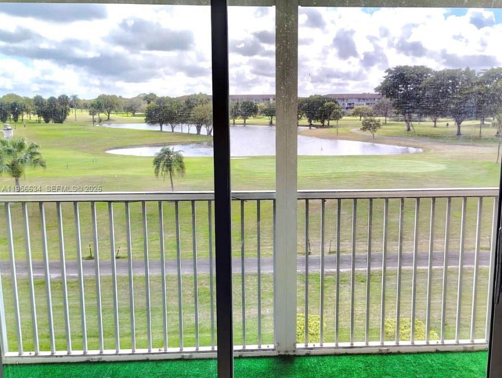 13250 SW 4th Ct, Unit 308G, Pembroke Pines, FL 33027 Photo