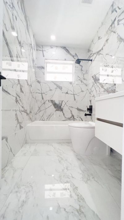 1013 NW 1st Ave , Hallandale Beach, FL 33009 Photo