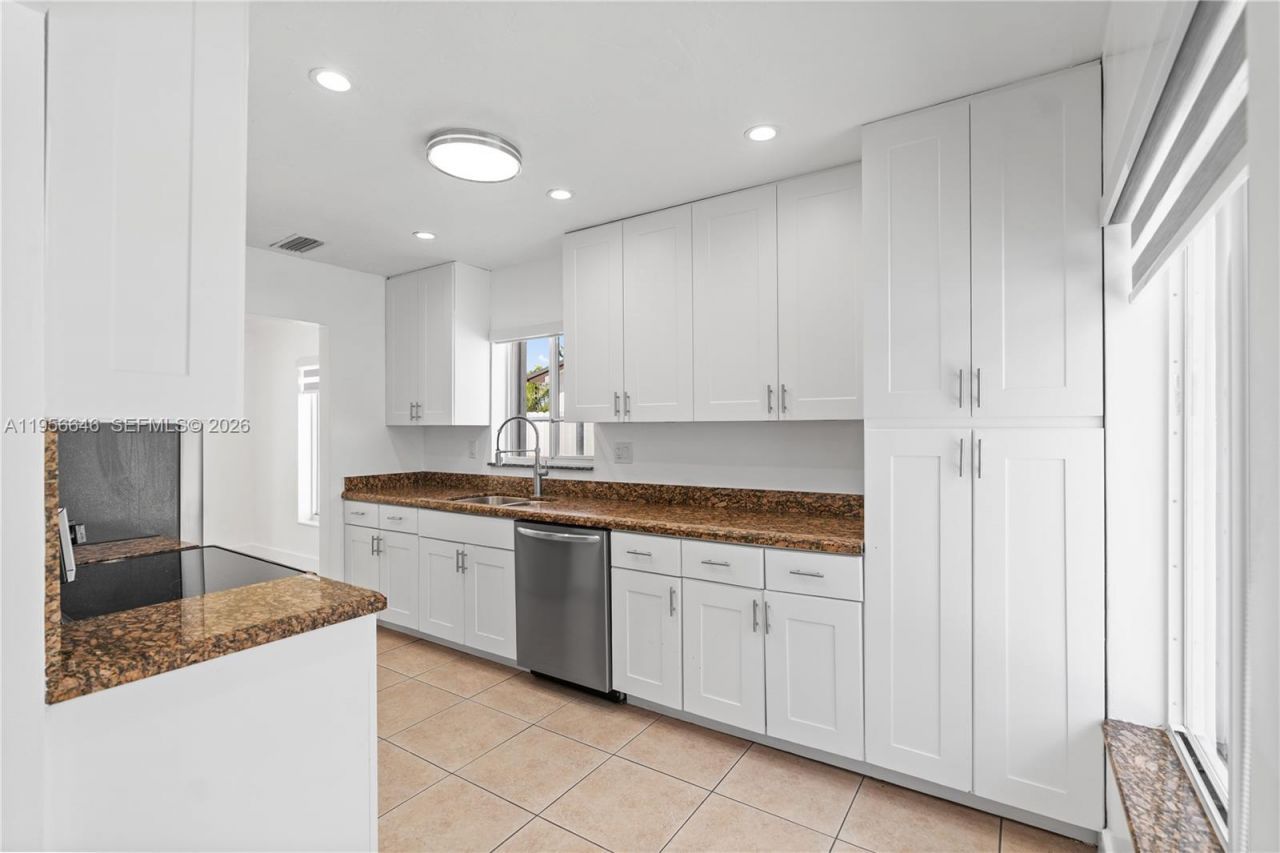 5103 SW 128th Pl, Miami, FL 33175 Photo