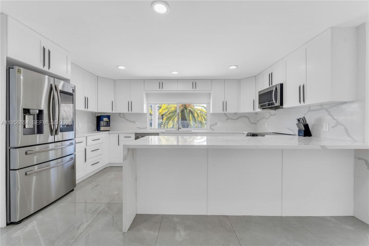 11824 SW 43rd Ct , Davie, FL 33330 Photo