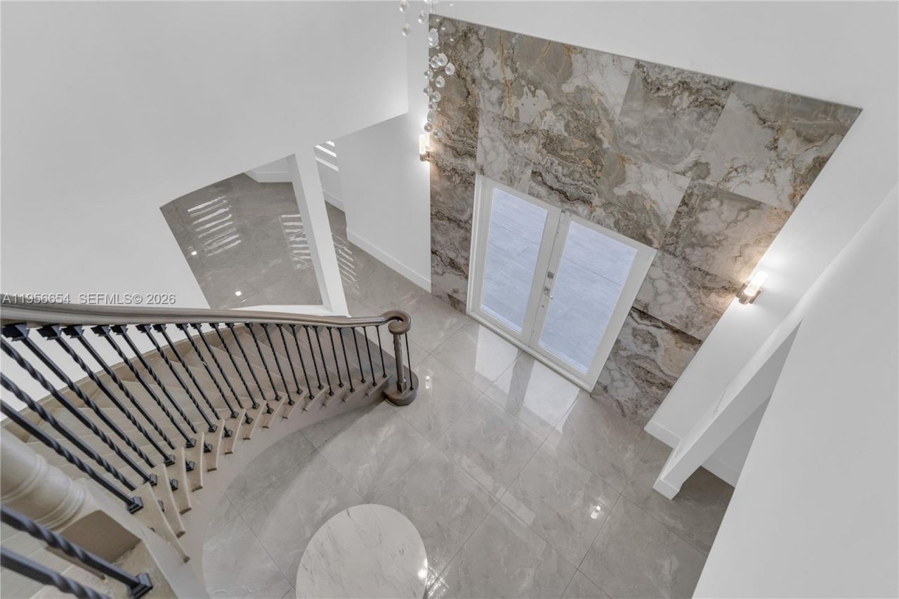 11824 SW 43rd Ct , Davie, FL 33330 Photo