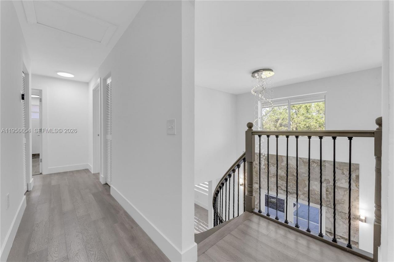 11824 SW 43rd Ct , Davie, FL 33330 Photo