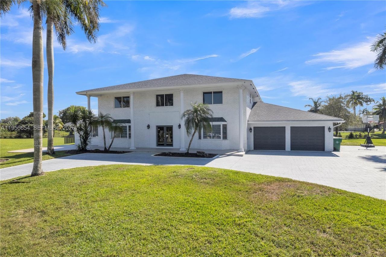 11824 SW 43rd Ct , Davie, FL 33330 Photo