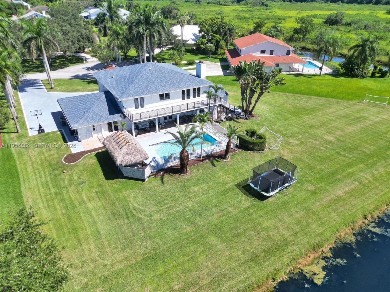 11824 SW 43rd Ct , Davie, FL 33330 Photo