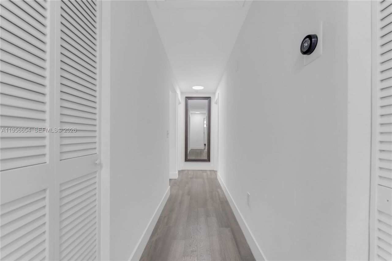 11824 SW 43rd Ct , Davie, FL 33330 Photo