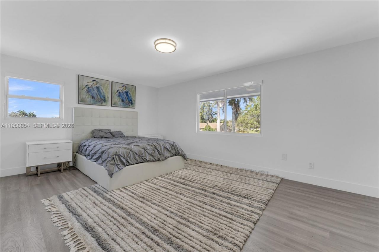 11824 SW 43rd Ct , Davie, FL 33330 Photo