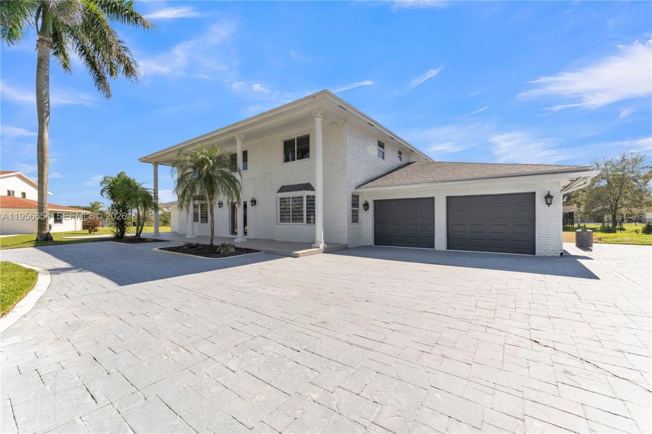 11824 SW 43rd Ct, Davie, FL 33330 Photo