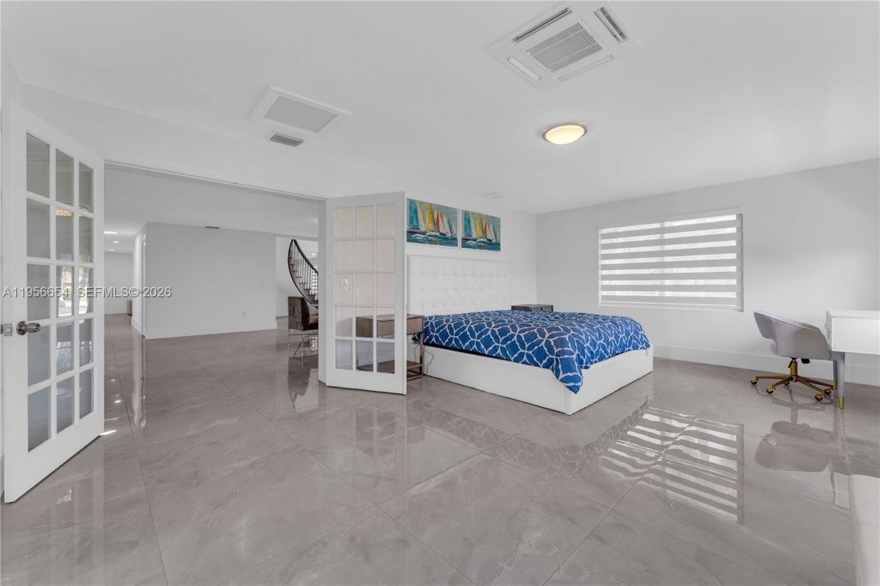 11824 SW 43rd Ct , Davie, FL 33330 Photo