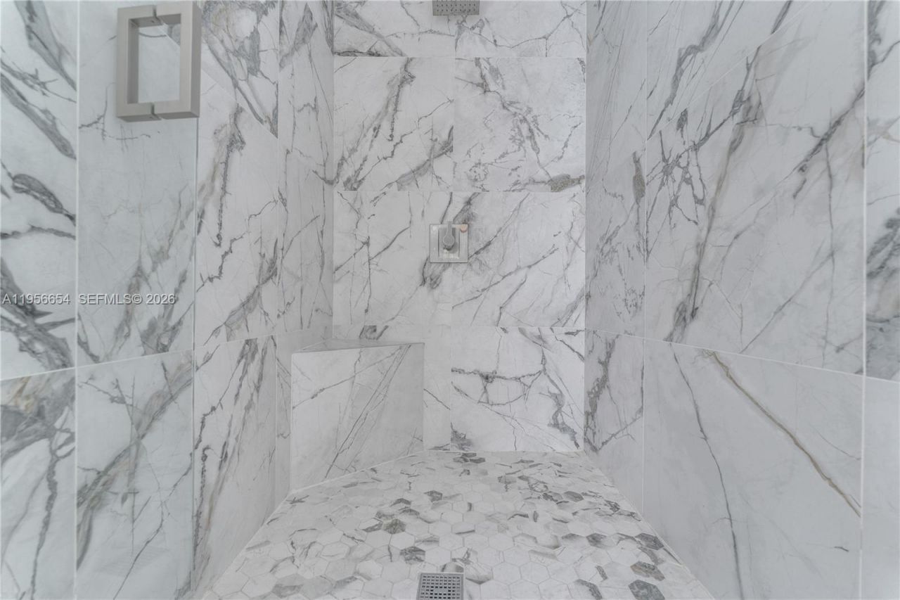 11824 SW 43rd Ct , Davie, FL 33330 Photo