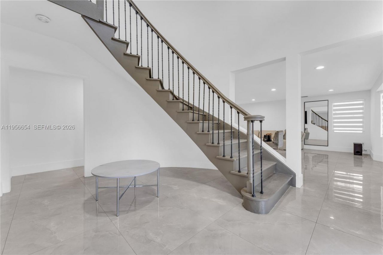 11824 SW 43rd Ct , Davie, FL 33330 Photo