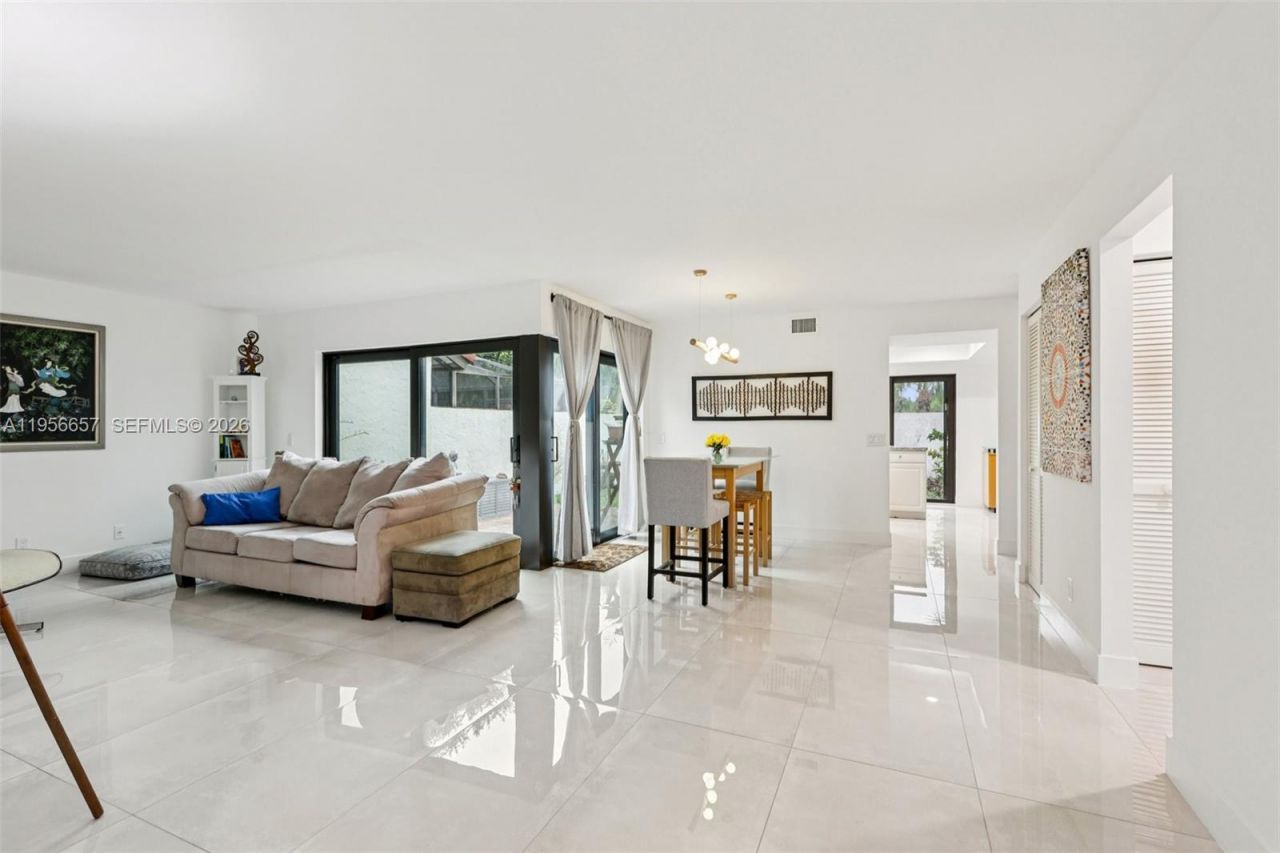 13408 SW 113th Ter, Miami, FL 33186 Photo