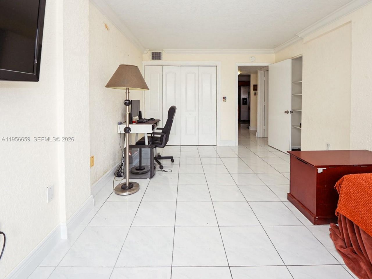 130 S Shore Dr, Unit 3C, Miami Beach, FL 33141 Photo