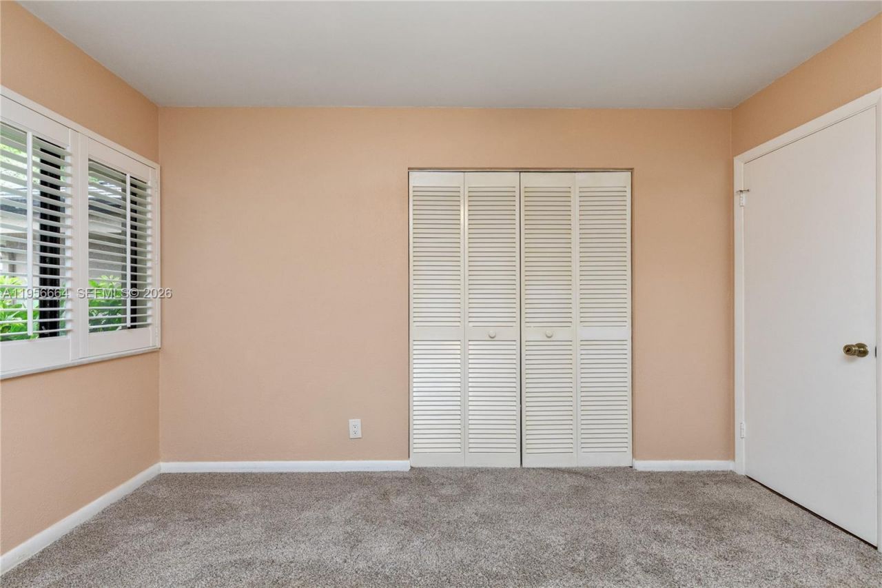 9360 S Chelsea Dr S, Plantation, FL 33324 Photo