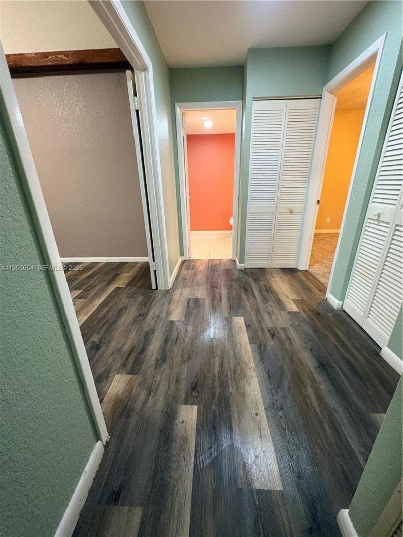 9360 S Chelsea Dr S, Plantation, FL 33324 Photo