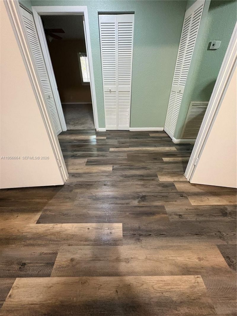 9360 S Chelsea Dr S, Plantation, FL 33324 Photo