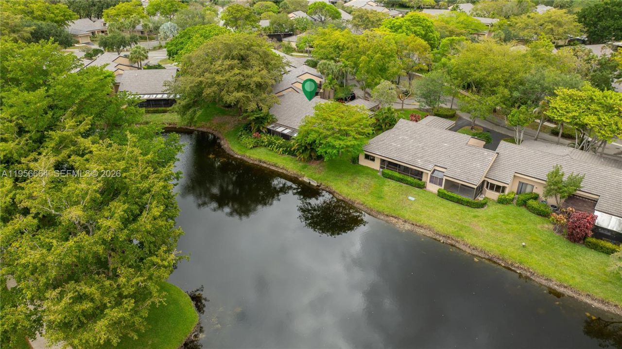 9360 S Chelsea Dr S, Plantation, FL 33324 Photo