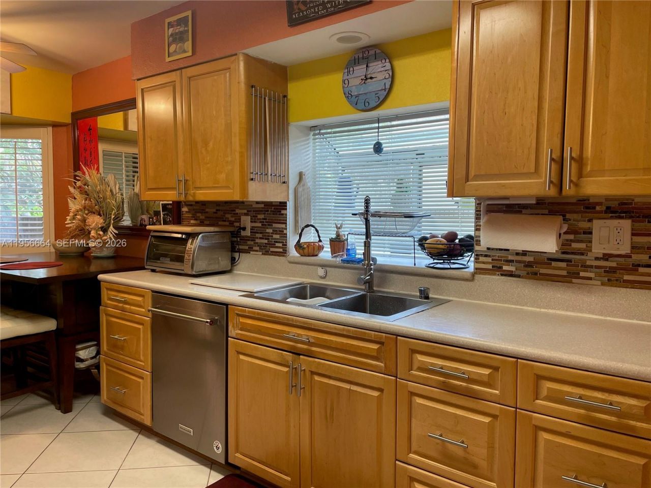 9360 S Chelsea Dr S, Plantation, FL 33324 Photo