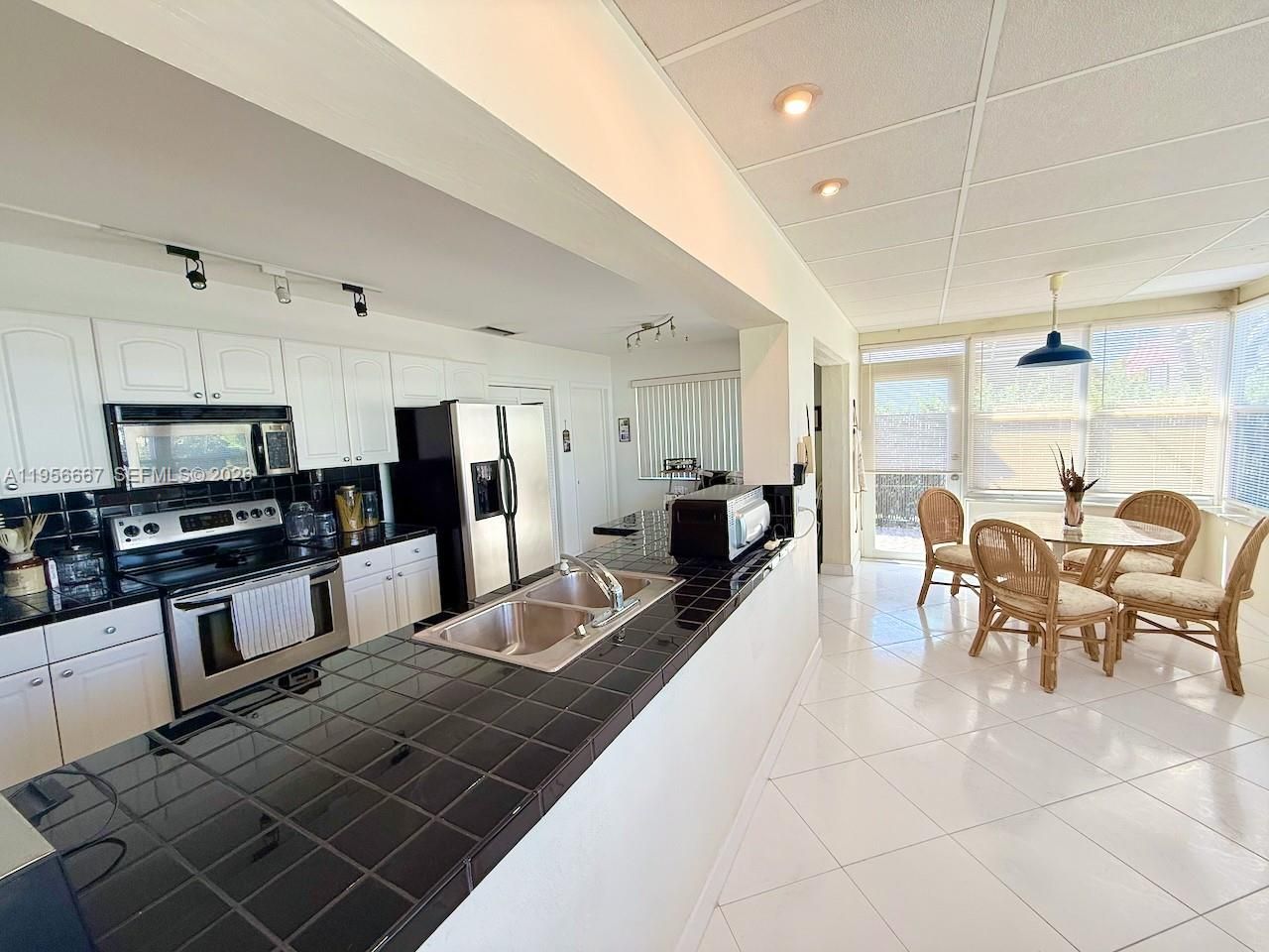 3205 Liberty St, Hollywood, FL 33021 Photo