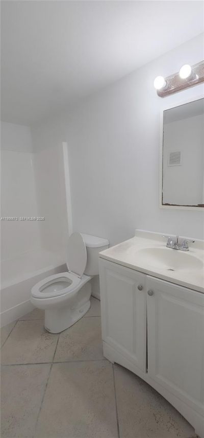 304 NW 30th Ct , Unit 102, Pompano Beach, FL 33064 Photo