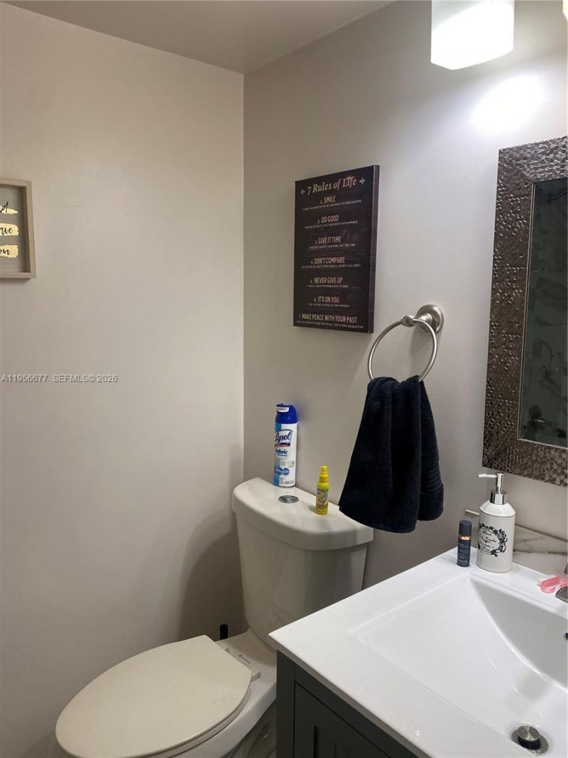 200 Leslie Dr , Unit 225, Hallandale Beach, FL 33009 Photo