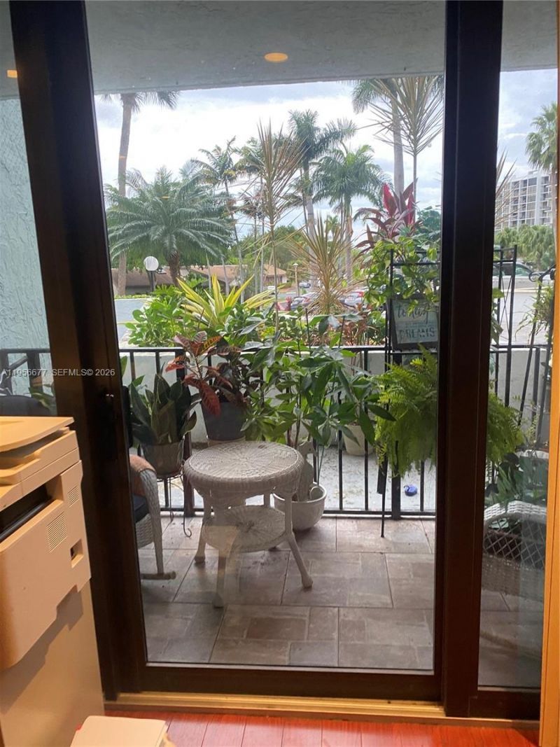 200 Leslie Dr , Unit 225, Hallandale Beach, FL 33009 Photo