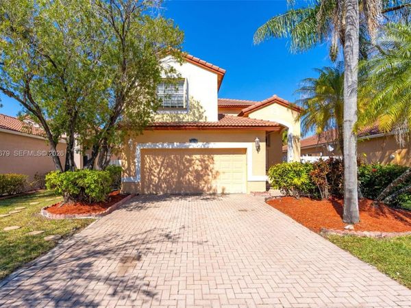 19249 NW 13th St, Pembroke Pines, FL 33029