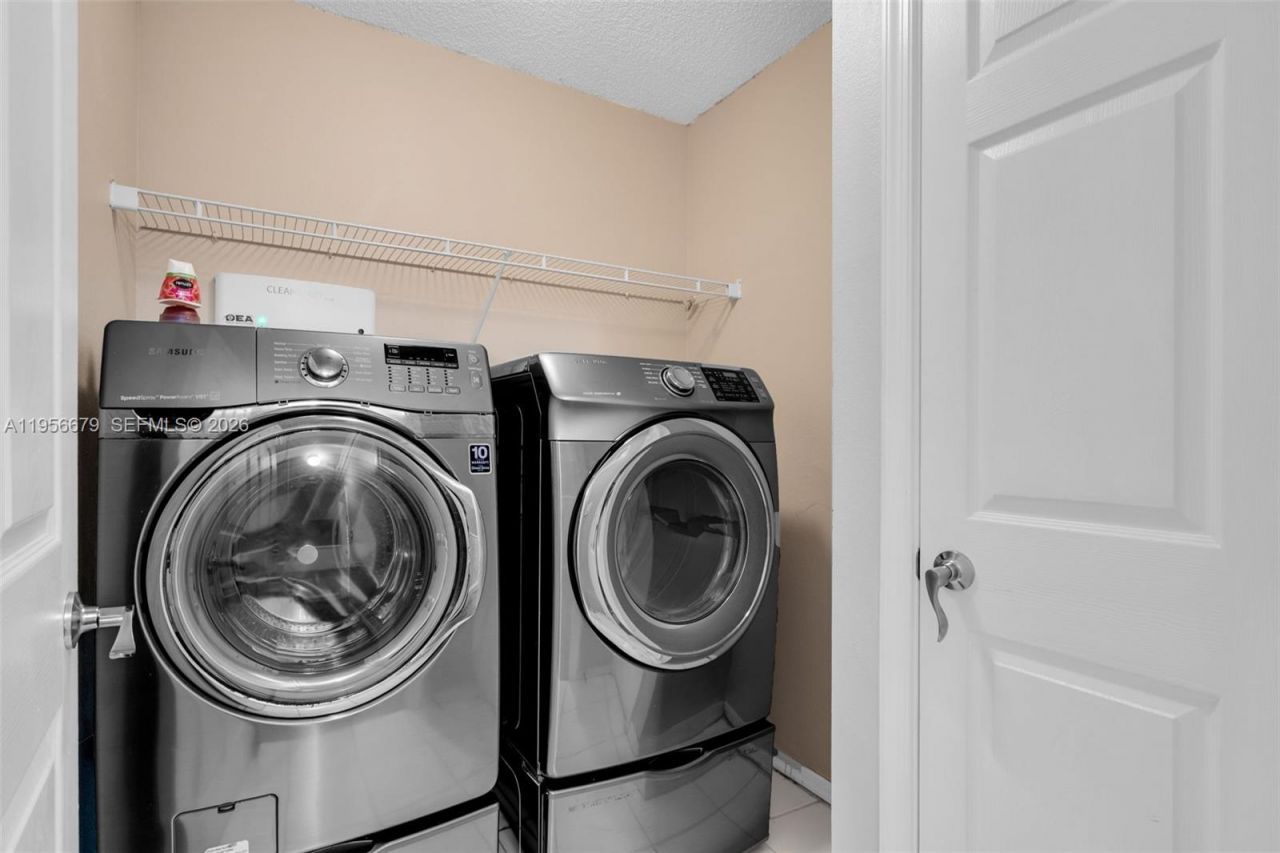 19249 NW 13th St, Pembroke Pines, FL 33029 Photo