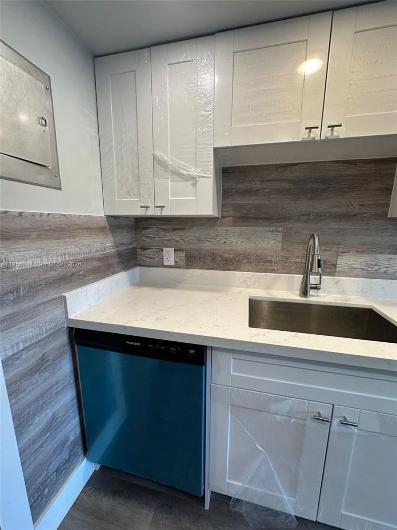 6601 Winfield Blvd , Unit A 5, Margate, FL 33063 Photo