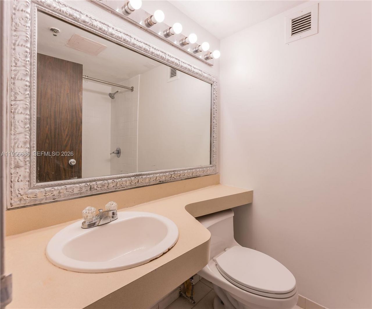 16450 NW 2nd Ave , Unit 103, Miami, FL 33169 Photo