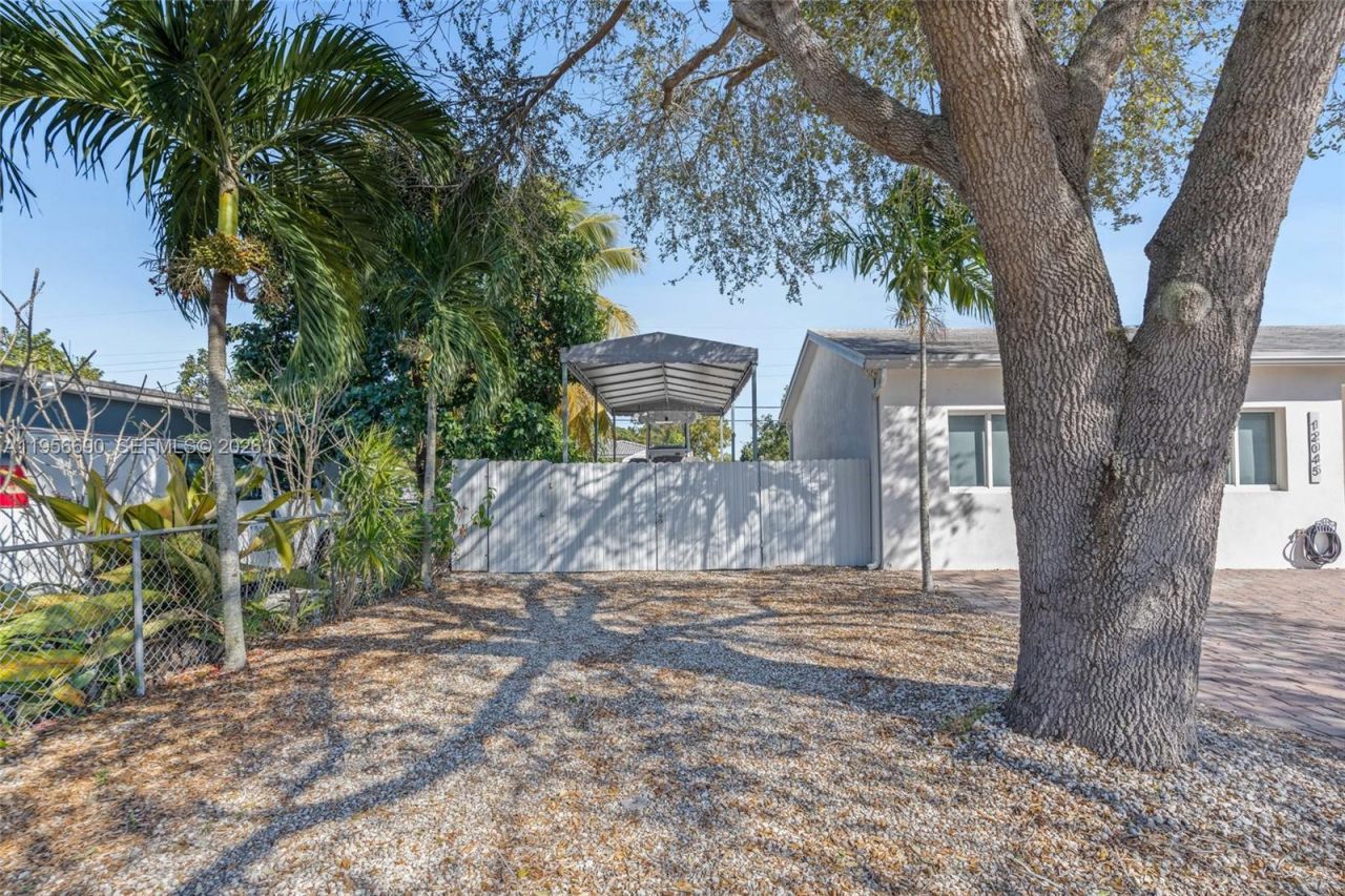 12045 NW 20th Ave, Miami, FL 33167 Photo
