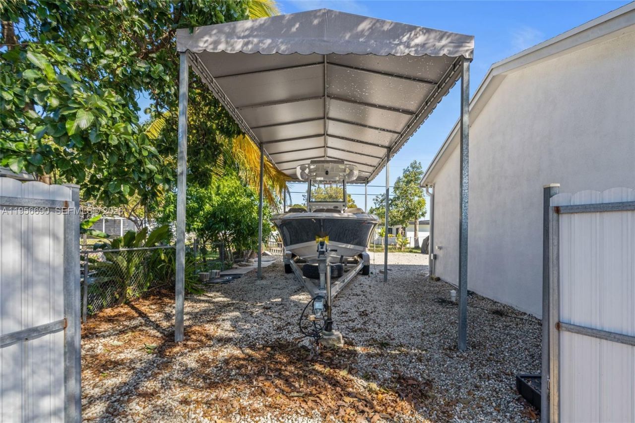 12045 NW 20th Ave, Miami, FL 33167 Photo