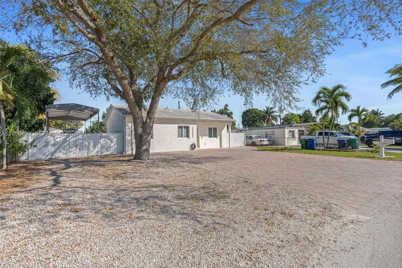 12045 NW 20th Ave, Miami, FL 33167 Photo