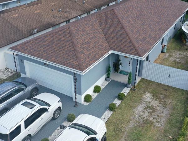 885 NE 3rd Ave , Homestead, FL 33030