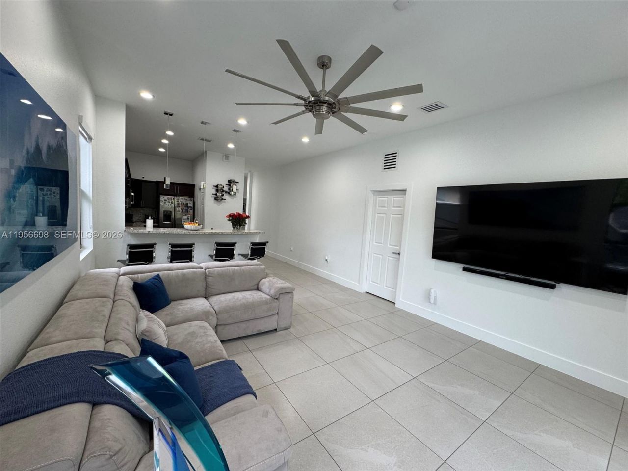 885 NE 3rd Ave, Homestead, FL 33030 Photo