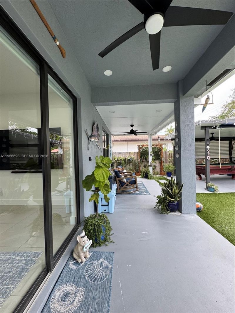 885 NE 3rd Ave, Homestead, FL 33030 Photo