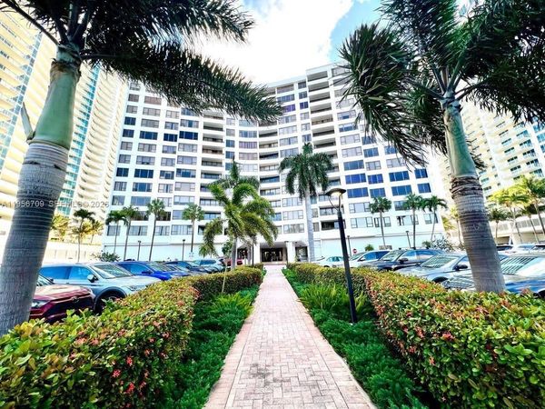 3505 S Ocean Dr, Unit 619, Hollywood, FL 33019