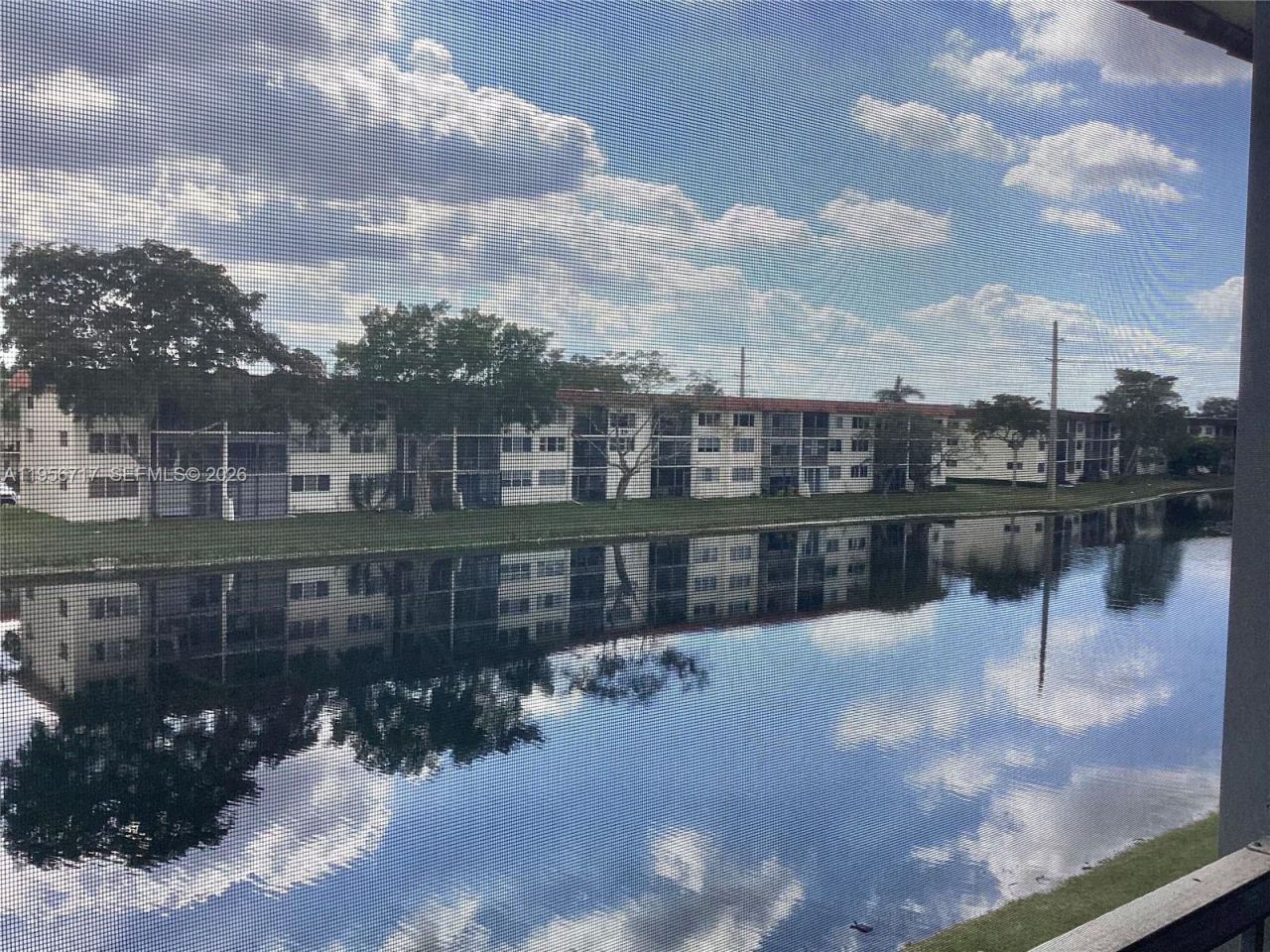 361 S Hollybrook Dr , Unit 305, Pembroke Pines, FL 33025 Photo