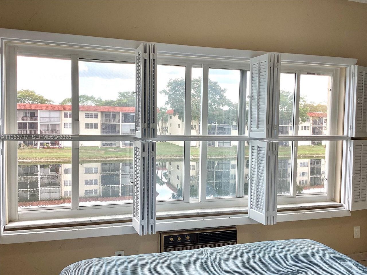 361 S Hollybrook Dr , Unit 305, Pembroke Pines, FL 33025 Photo