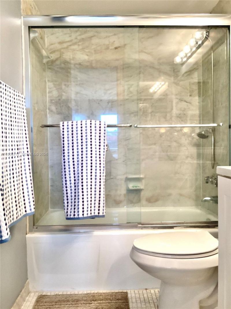 361 S Hollybrook Dr , Unit 305, Pembroke Pines, FL 33025 Photo