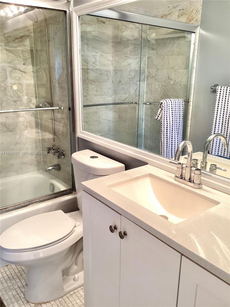 361 S Hollybrook Dr , Unit 305, Pembroke Pines, FL 33025 Photo