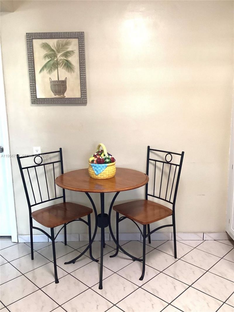 361 S Hollybrook Dr , Unit 305, Pembroke Pines, FL 33025 Photo