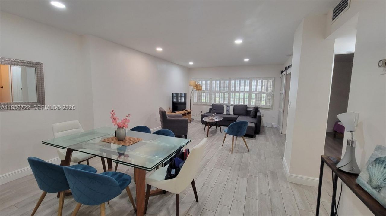 1965 S Ocean Dr, Unit ME, Hallandale Beach, FL 33009 Photo
