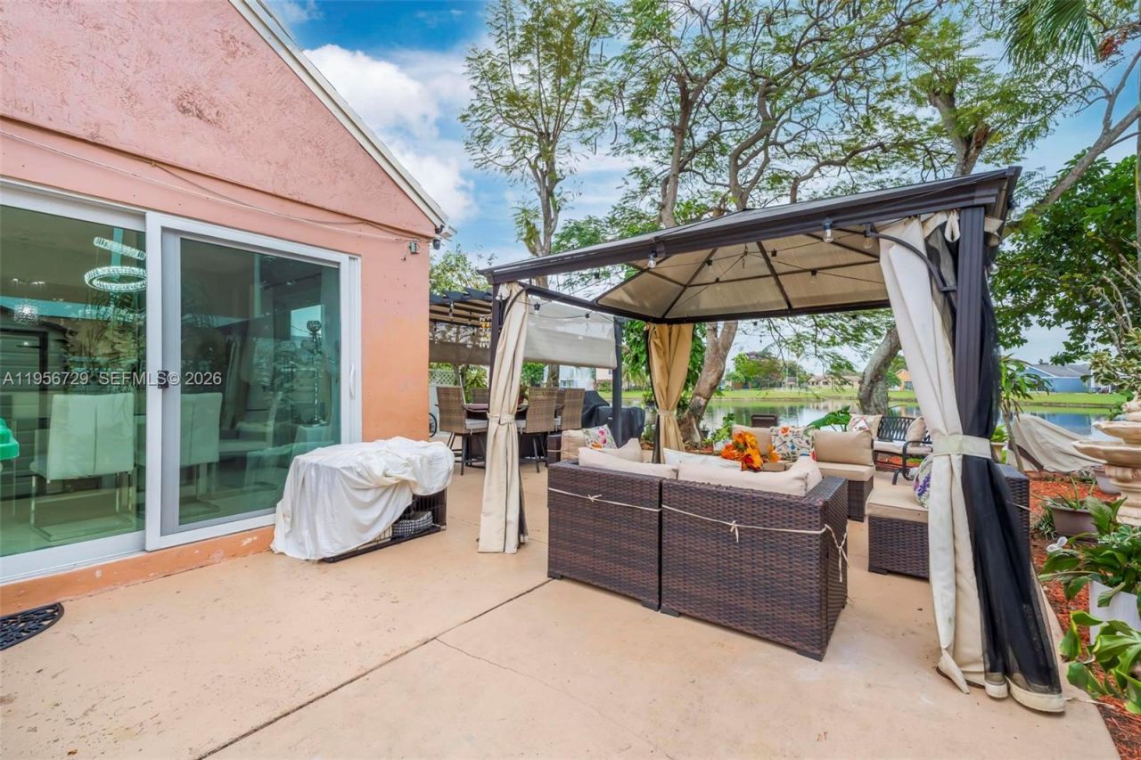 3431 Java Plum Ave, Miramar, FL 33025 Photo