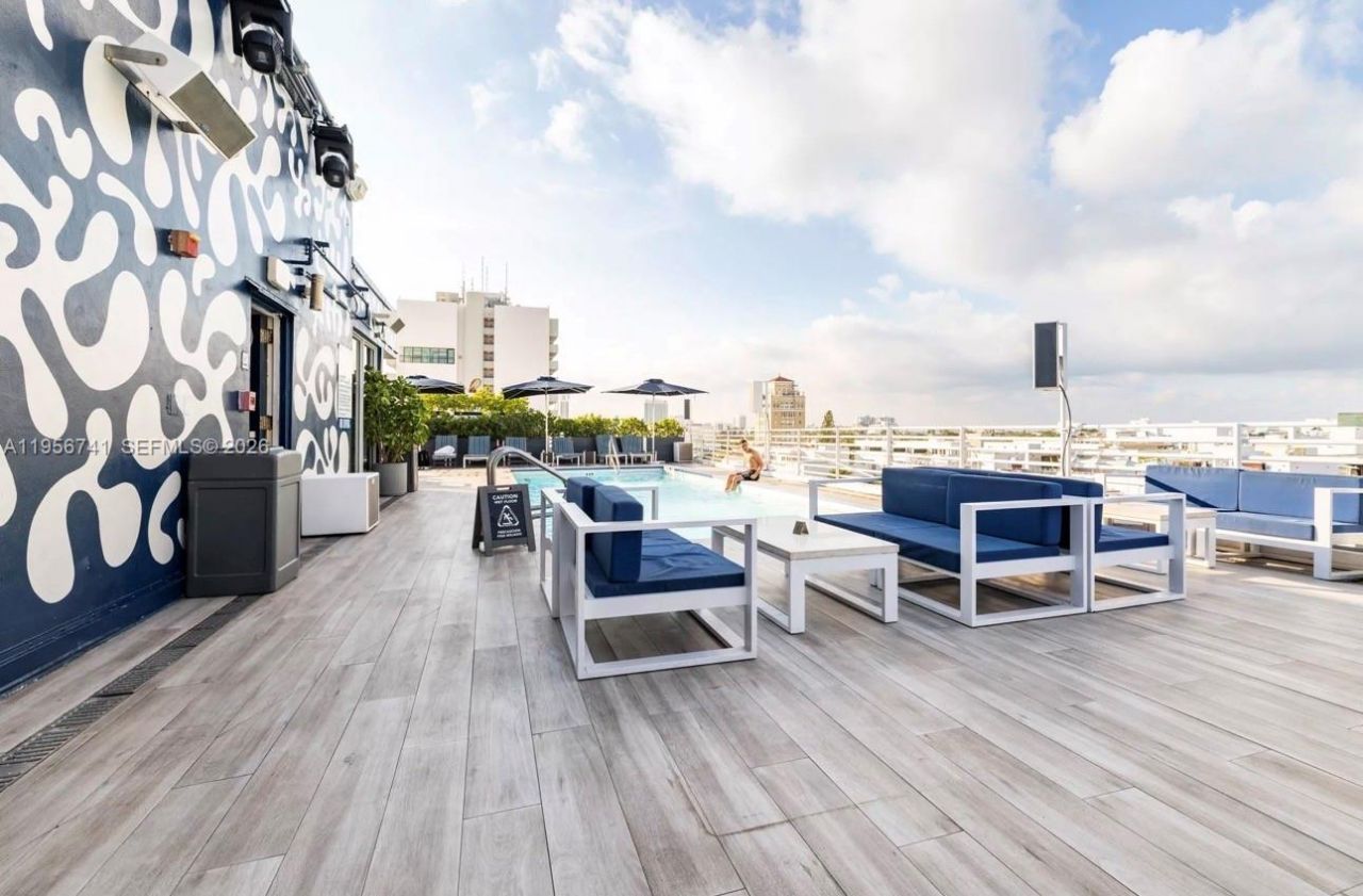 1036 Ocean Dr , Unit B201, Miami Beach, FL 33139 Photo