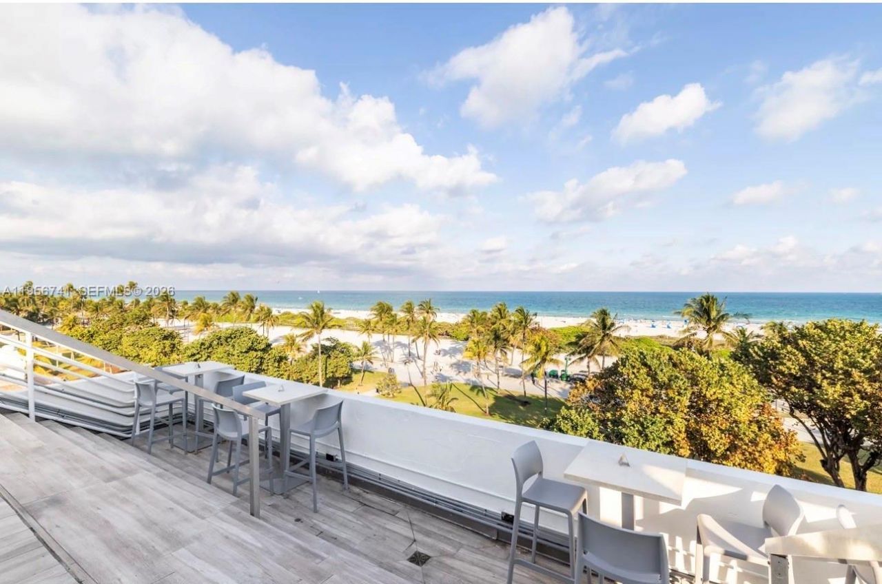 1036 Ocean Dr, Unit B201, Miami Beach, FL 33139 Photo