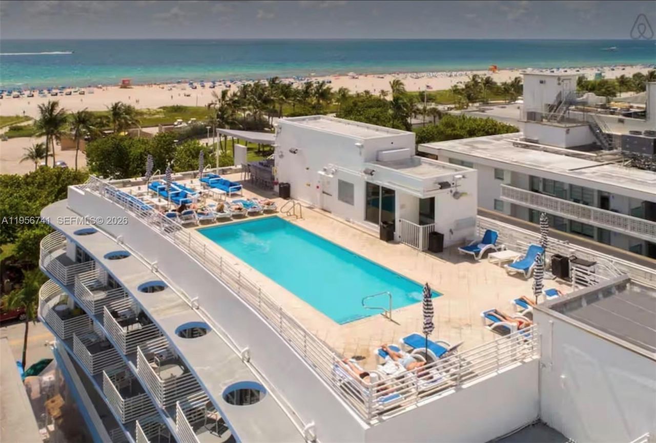 1036 Ocean Dr, Unit B201, Miami Beach, FL 33139 Photo