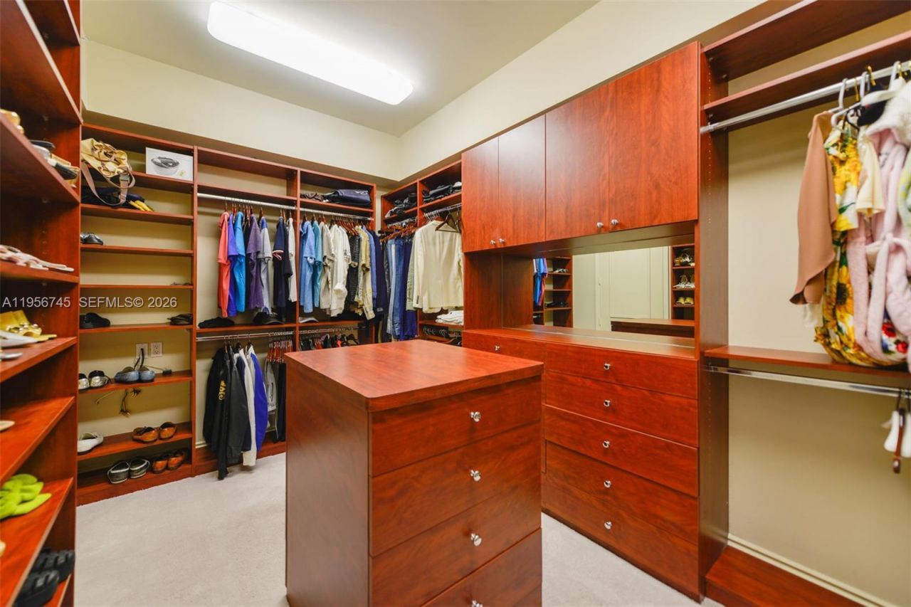 16051 Collins Ave, Unit 1104, Sunny Isles Beach, FL 33160 Photo